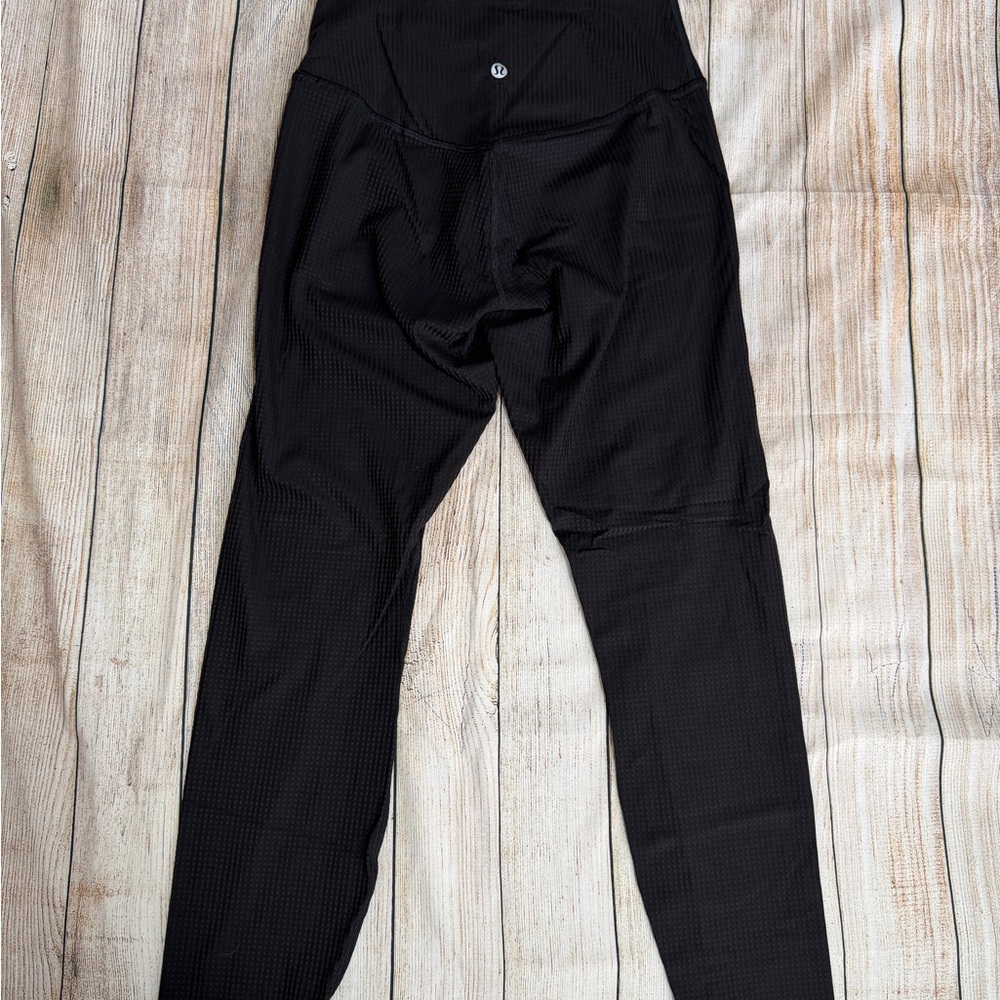 LULULEMON 3 piece Bundle! Women's Medium - 2 leggings/1 tank - Picture 7 of 16